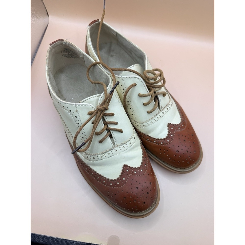 Wanted Babe Womens Size 7.5 Tan Natural Bron Oxford Wingtip Shoes - Picture 3 of 9